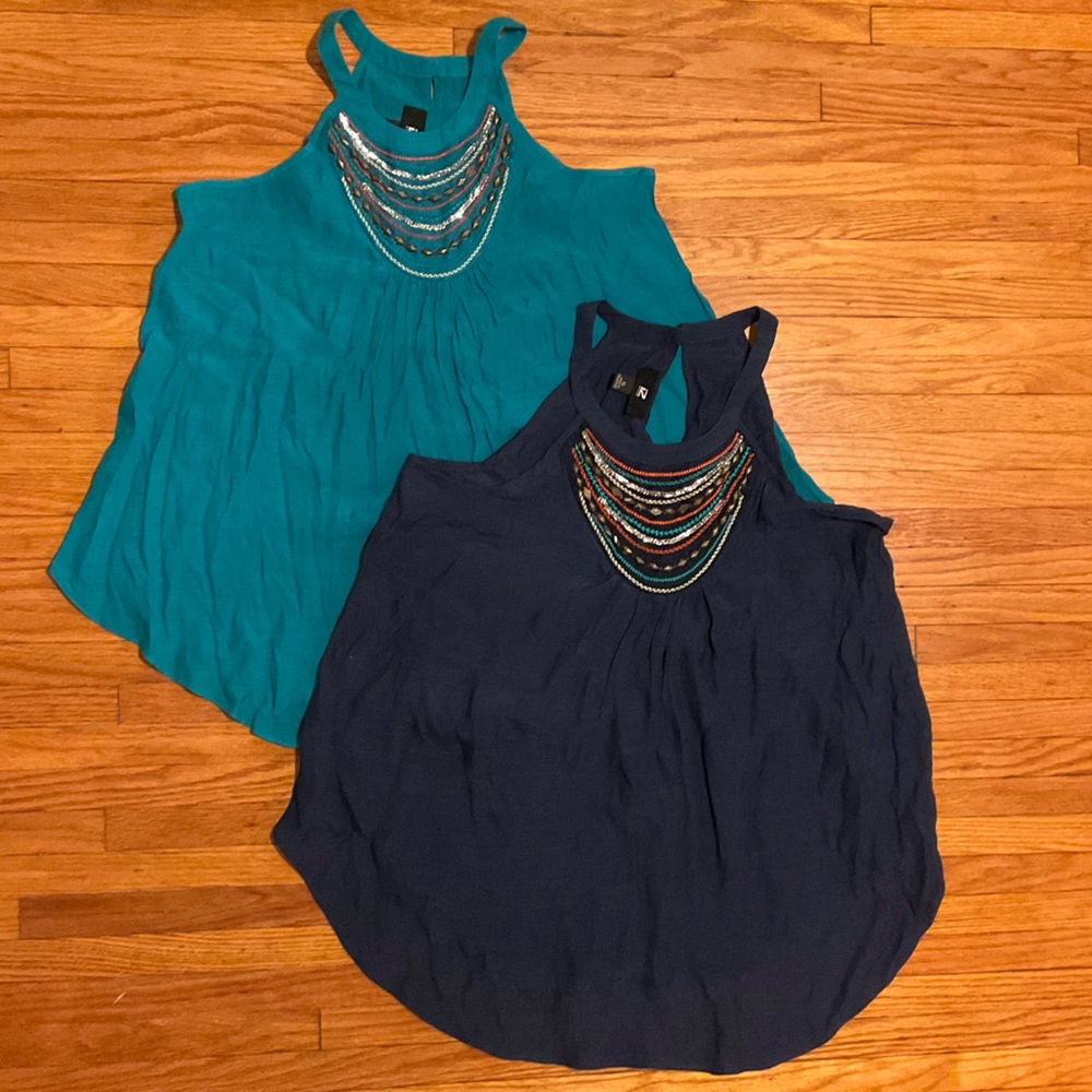 🍎Beautiful Trapeze tanks with amazing bead work at front chest. Navy XL & Turq L
